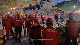 AKUT, Enkaz Altından 9 Kişiyi Kurtardığını Duyurdu