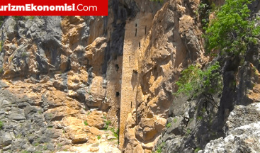 ‘Torosların Sümelası’ olarak tabir edilen Sin Manastırı, keşfedilmeyi bekliyor