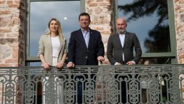 TAŞ MEKTEP ÇEYREK ASIR SONRA CANLANDIRILDI