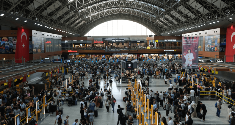 Sabiha Gökçen Havalimanı İki Büyük Rekora İmza Attı