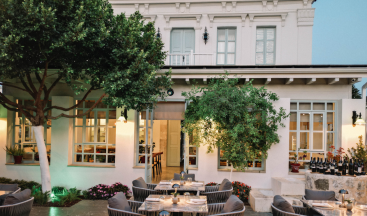 MEHMET YALÇINKAYA’NIN BODRUM’DA AÇTIĞI “DENİZDEN RESTORAN’A” BÜYÜK İLGİ