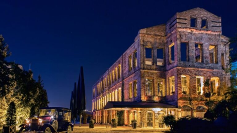 Esma Sultan Yalısı’nda 75. Yıl Galası