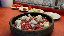 It cooks in a tile pan for 40 minutes! ‘There are even those who come from abroad to eat the registered flavor of Hatay.’